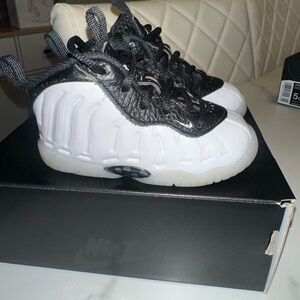 Nike Little Posite One 5c